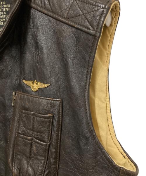 AVIREX（アヴィレックス）AVIREX (アヴィレックス) B-9レザーベスト ブラウン サイズ:Mの古着・服飾アイテム
