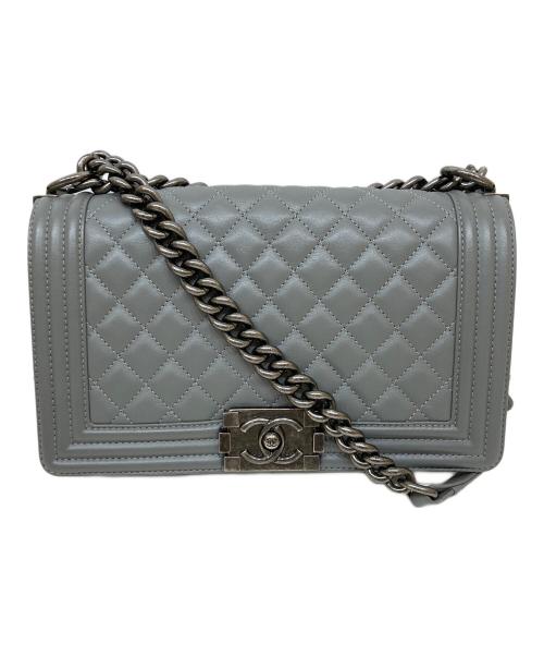 CHANEL（シャネル）CHANEL (シャネル) BOY CHANEL チェーンショルダーバッグ グレー サイズ:ミディアムの古着・服飾アイテム