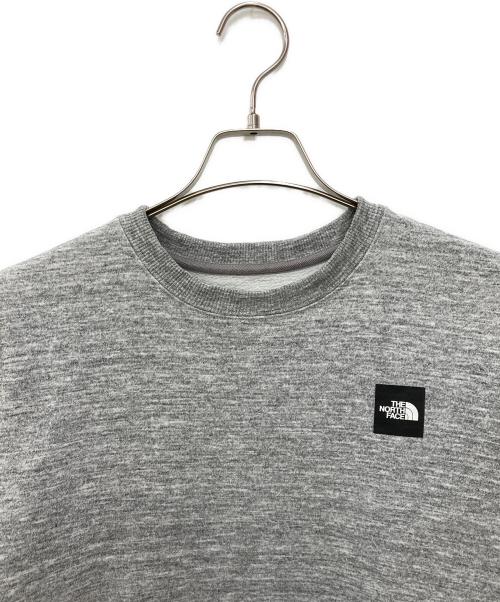 THE NORTH FACE（ザ ノース フェイス）THE NORTH FACE (ザ ノース フェイス) スクエアロゴクルー グレー サイズ:Sの古着・服飾アイテム