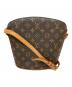 LOUIS VUITTON（ルイ ヴィトン）の古着「ショルダーポーチ」｜ブラウン