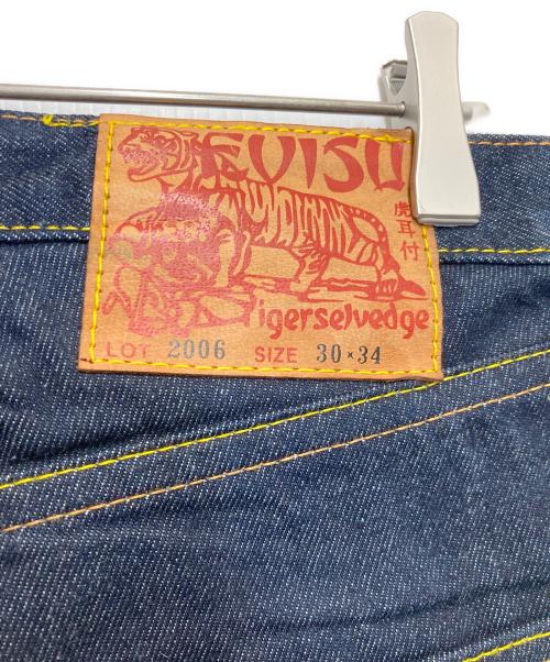 EVISU（エヴィス）EVISU (エヴィス) 刺繍デニムパンツ インディゴ サイズ:30×34の古着・服飾アイテム