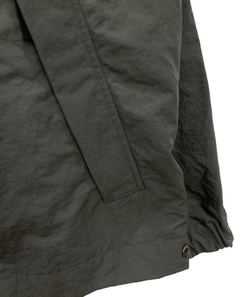MHL（マーガレットハウエル）MHL (マーガレットハウエル) COMPACT NYLON BLOUSON JACKET グレー サイズ:Ⅼの古着・服飾アイテム