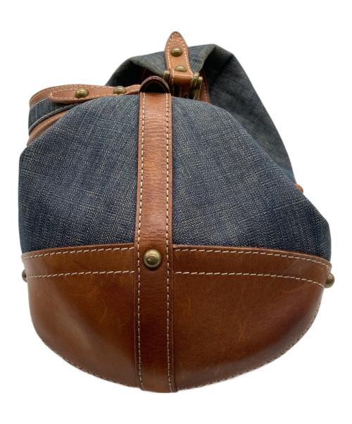 BURBERRY BLUE LABEL（バーバリー ブルー レーベル）BURBERRY BLUE LABEL (バーバリー ブルー レーベル) レザーデニムチェーンワンショルダーバッグ ブラウン×インディゴの古着・服飾アイテム
