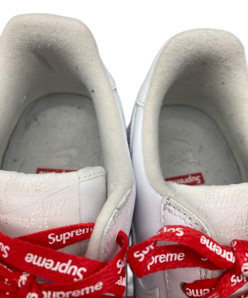 NIKE（ナイキ）NIKE (ナイキ) Supreme (シュプリーム) スニーカー ホワイト サイズ:27の古着・服飾アイテム