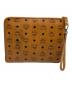 MCM (エムシーエム) スタッズクラッチバッグ：10000円