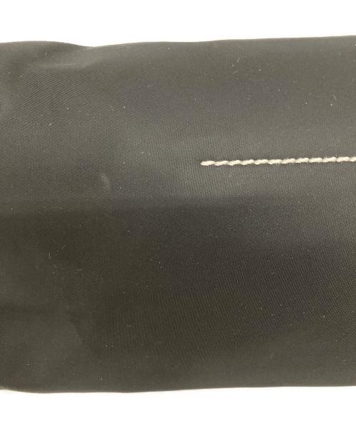 MM6 Maison Margiela（エムエムシックスメゾンマルジェラ）MM6 Maison Margiela (エムエムシックスメゾンマルジェラ) NYLON CROSSBODY BAGの古着・服飾アイテム