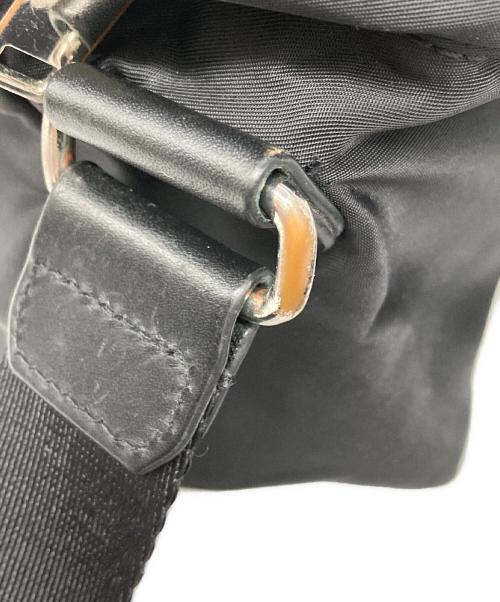 MM6 Maison Margiela（エムエムシックスメゾンマルジェラ）MM6 Maison Margiela (エムエムシックスメゾンマルジェラ) NYLON CROSSBODY BAGの古着・服飾アイテム