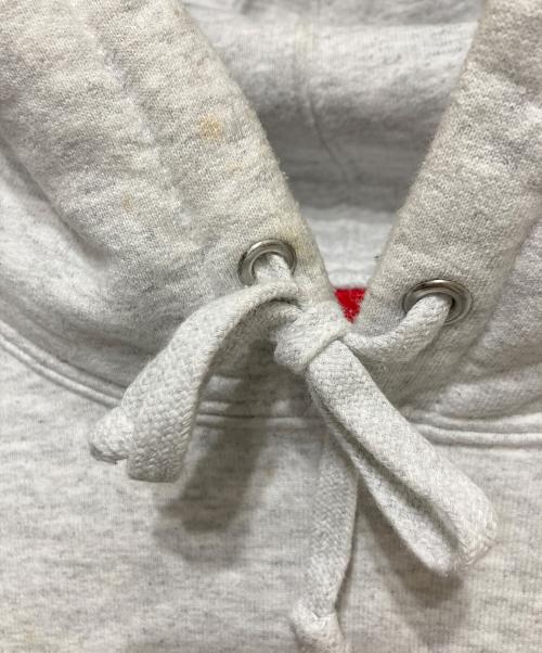 SUPREME（シュプリーム）Supreme (シュプリーム) SMALL BOX HOODED SWEATSHIRT アッシュグレー サイズ:Mの古着・服飾アイテム