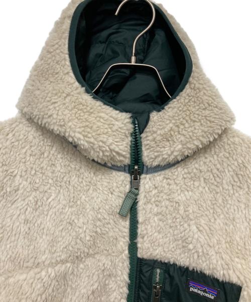 Patagonia（パタゴニア）Patagonia (パタゴニア) リバーシブル・レディ・フレディ・フーディ ベージュ×グリーン サイズ:XXLの古着・服飾アイテム