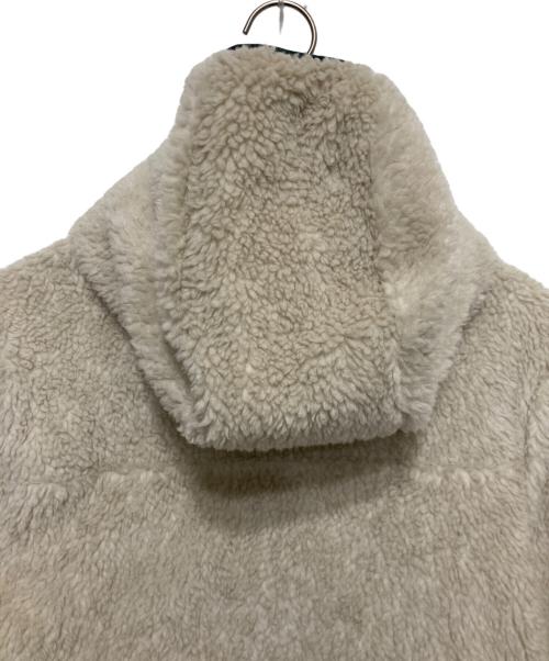 Patagonia（パタゴニア）Patagonia (パタゴニア) リバーシブル・レディ・フレディ・フーディ ベージュ×グリーン サイズ:XXLの古着・服飾アイテム