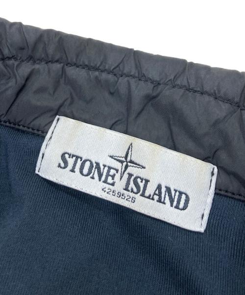 STONE ISLAND（ストーンアイランド）STONE ISLAND (ストーンアイランド) GARMENT DYED INSULATED OVERSHIRT　ガーメント ダイド インシュレイテッド オーバーシャツ ブラック サイズ:Sの古着・服飾アイテム