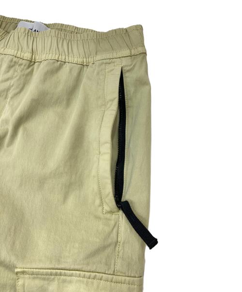 STONE ISLAND（ストーンアイランド）STONE ISLAND (ストーンアイランド) GARMENT DYE STRECH CARGO PANTS ベージュ サイズ:W28の古着・服飾アイテム