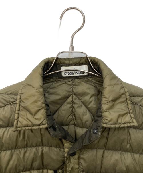 STONE ISLAND（ストーンアイランド）STONE ISLAND (ストーンアイランド) YARN DOWN SHIRT カーキ サイズ:Sの古着・服飾アイテム