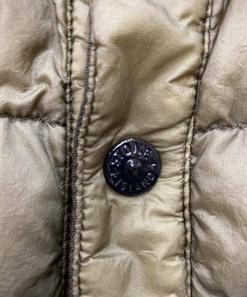 STONE ISLAND（ストーンアイランド）STONE ISLAND (ストーンアイランド) YARN DOWN SHIRT カーキ サイズ:Sの古着・服飾アイテム