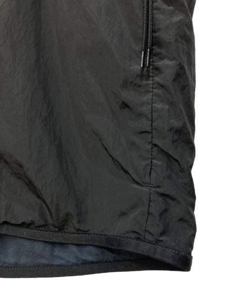 STONE ISLAND（ストーンアイランド）STONE ISLAND (ストーンアイランド) NYLON METAL OVERSHIRT ブラック サイズ:Sの古着・服飾アイテム