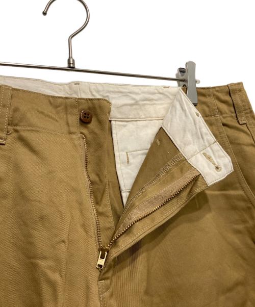 BURGUS PLUS（バーガスプラス）BURGUS PLUS (バーガスプラス) Zip fly Modern Chino Trousers ブラウン サイズ:38の古着・服飾アイテム