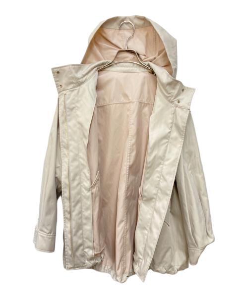 自由区（ジユウク）自由区 (ジユウク) リバーメモリー マウンテンパーカー ベージュ サイズ:Mの古着・服飾アイテム