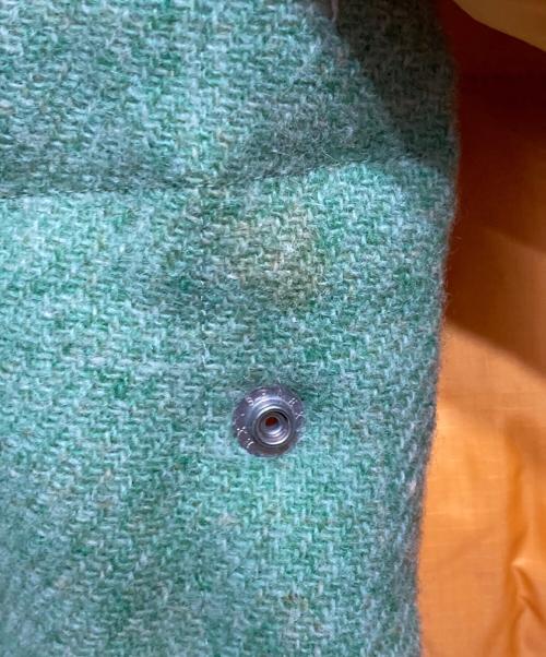 THE NORTHFACE PURPLELABEL（ザ・ノースフェイス パープルレーベル）THE NORTHFACE PURPLELABEL (ザ・ノースフェイス パープルレーベル) Harris Tweed (ハリスツイード) ダウンベスト グリーン サイズ:Mの古着・服飾アイテム