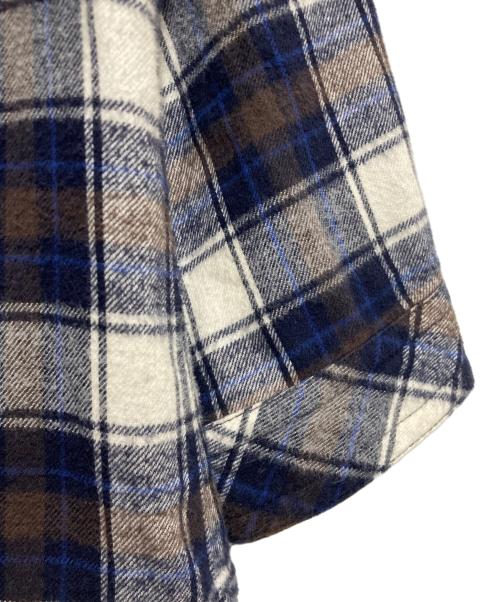 BURBERRY BLUE LABEL（バーバリー ブルー レーベル）BURBERRY BLUE LABEL (バーバリー ブルー レーベル) 刺繍チェックシャツワンピース ネイビー サイズ:38の古着・服飾アイテム