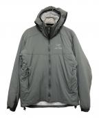ARC'TERYX×BEAMSアークテリクス×ビームス）の古着「ARC'TERYX × BEAMS / 別注 Atom AR Hoodie」｜グレー