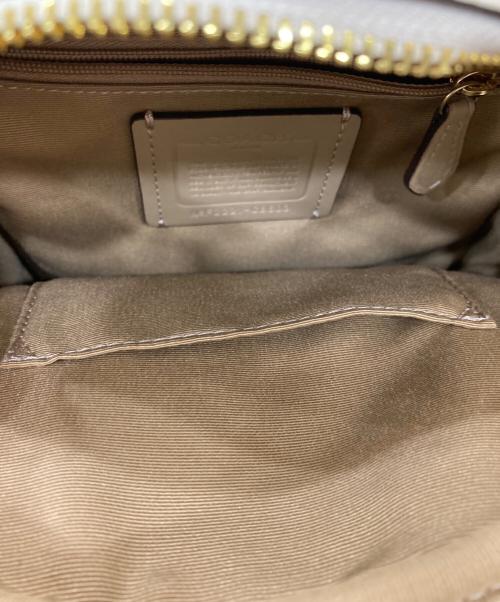 COACH（コーチ）COACH (コーチ) ミニレザーリュック アイボリーの古着・服飾アイテム