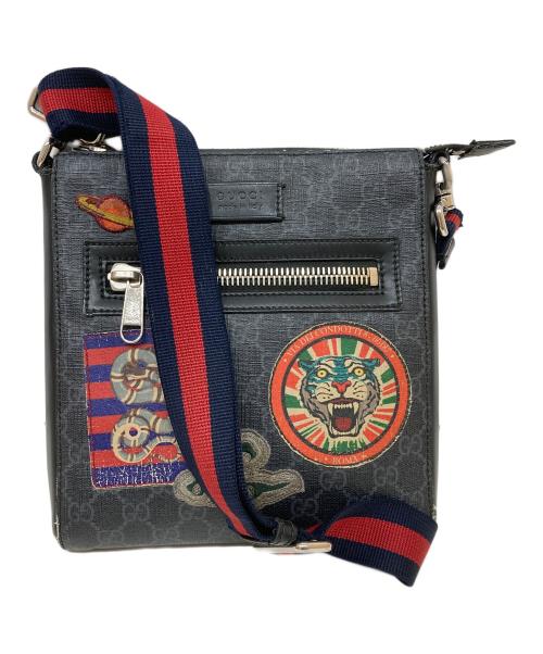 GUCCI（グッチ）GUCCI (グッチ) クーリエ GGスプリーム メッセンジャーバッグ ブラックの古着・服飾アイテム