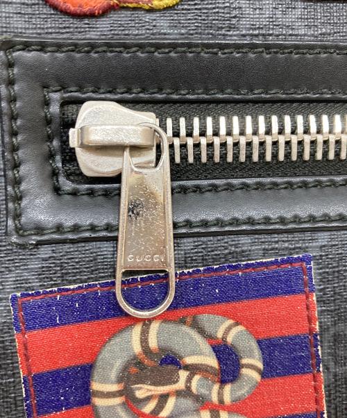 GUCCI（グッチ）GUCCI (グッチ) クーリエ GGスプリーム メッセンジャーバッグ ブラックの古着・服飾アイテム