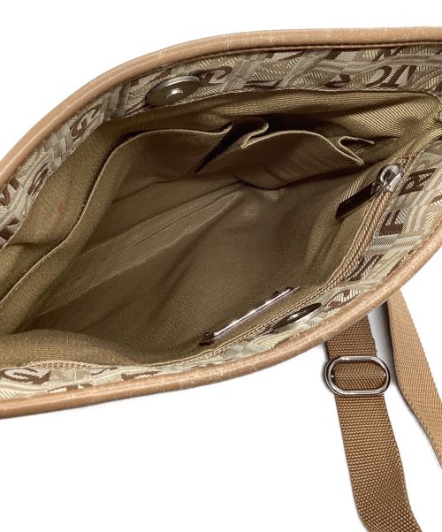 Salvatore Ferragamo（サルヴァトーレ フェラガモ）Salvatore Ferragamo (サルヴァトーレ フェラガモ) ショルダーバッグ ブラウンの古着・服飾アイテム