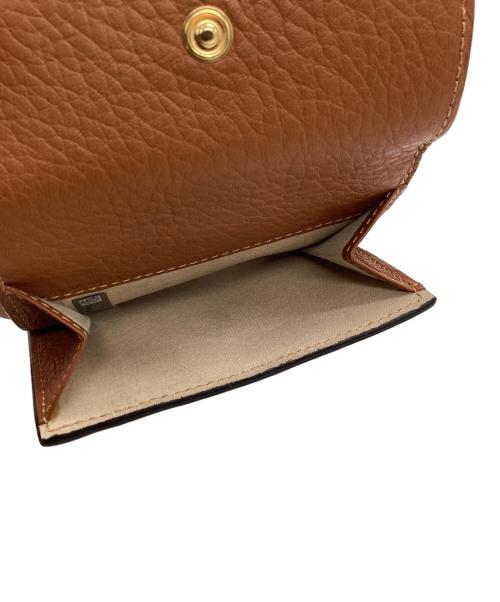 Chloe（クロエ）Chloe (クロエ) アルファベットミニトリフォールドウォレット ブラウンの古着・服飾アイテム