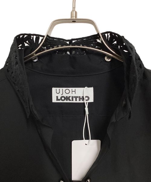 Ujoh（ウジョー）Ujoh (ウジョー) LOKITHO (ロキト) STUDIOUS (ステュディオス) 別注エンブロイダリーピアシングシャツ ブラック サイズ:2 未使用品の古着・服飾アイテム