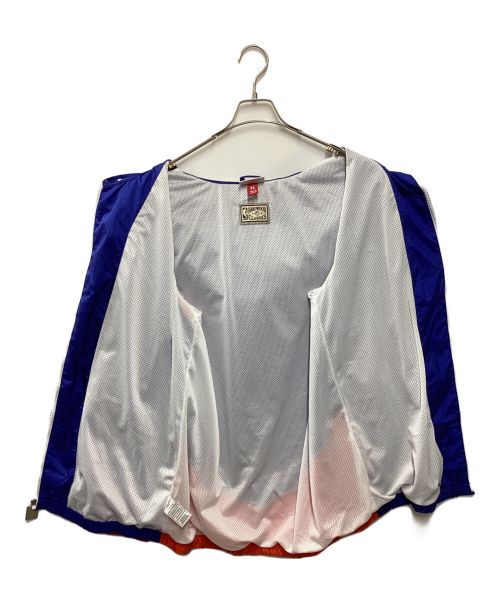 MITCHELL & NESS（ミッチェルアンドネス）MITCHELL & NESS (ミッチェルアンドネス) HARDWOOD CLASSICS (ハードウッドクラシック) ナイロンジャケット ブルー×オレンジ サイズ:XLの古着・服飾アイテム