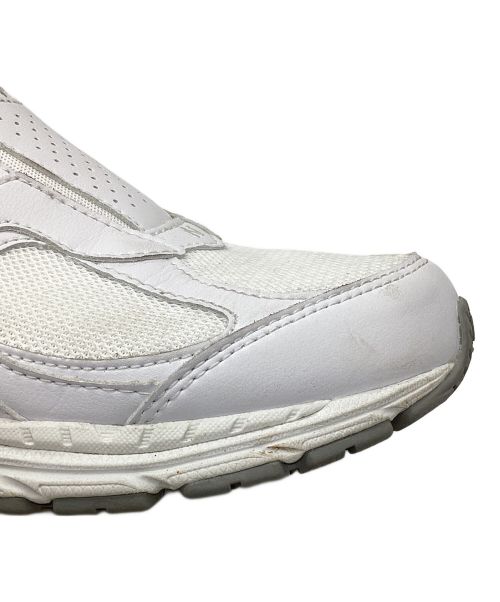 NEW BALANCE（ニューバランス）NEW BALANCE (ニューバランス) BEAMS Exclusive New Balance 2002R Mule ホワイト サイズ:US8の古着・服飾アイテム