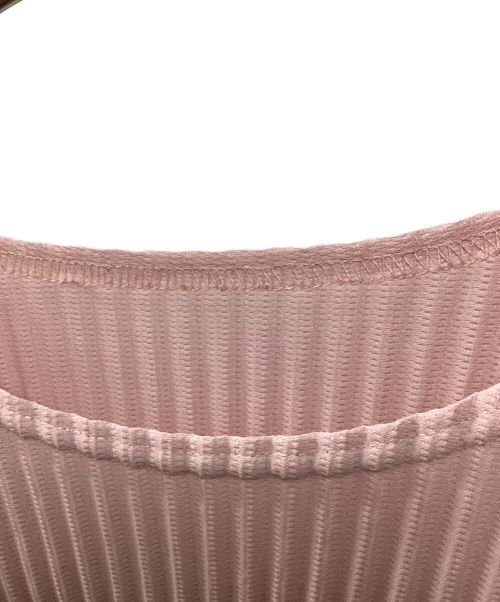 HOMME PLISSE ISSEY MIYAKE（オム プリッセ イッセイ ミヤケ）HOMME PLISSE ISSEY MIYAKE (オムプリッセ イッセイ ミヤケ) S/Sプリーツカットソー ピンク サイズ:SIZE2の古着・服飾アイテム