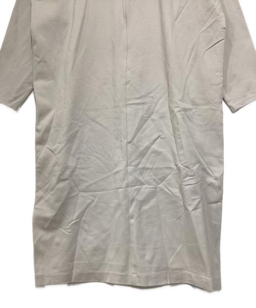 icB（アイシービー）icB (アイシービー) ストレッチポンチ Vネックワンピース ピンク サイズ:XL 未使用品の古着・服飾アイテム