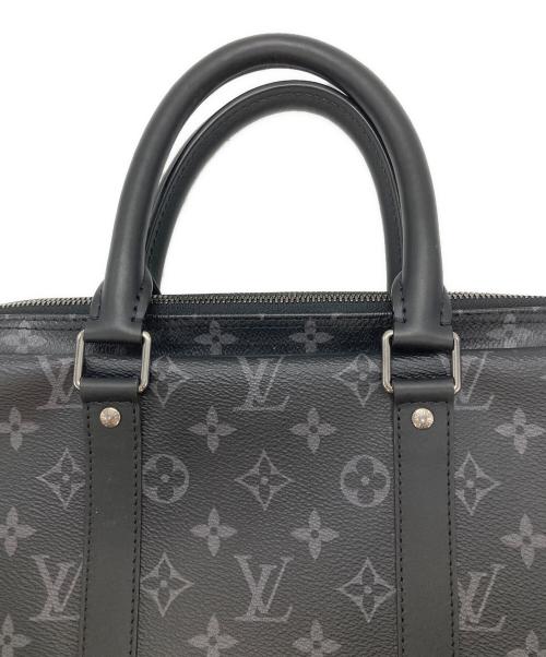 LOUIS VUITTON（ルイ ヴィトン）LOUIS VUITTON (ルイ ヴィトン) ポルト ドキュマン・ヴォワヤージュ ブラックの古着・服飾アイテム