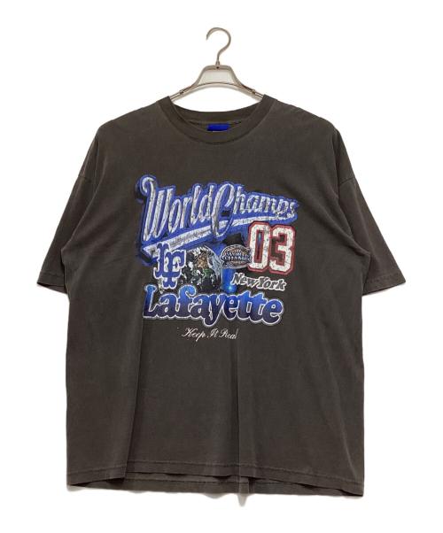 LFYT（エルエフワイティー）LFYT (エルエフワイティー) WORLD CHAMPSプリントTシャツ グレー サイズ:XXLの古着・服飾アイテム