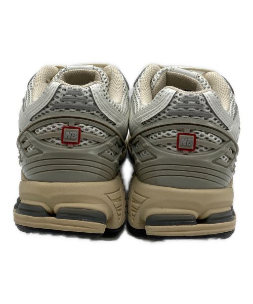 NEW BALANCE（ニューバランス）NEW BALANCE (ニューバランス) M1906RP グレー×ホワイト サイズ:US8の古着・服飾アイテム