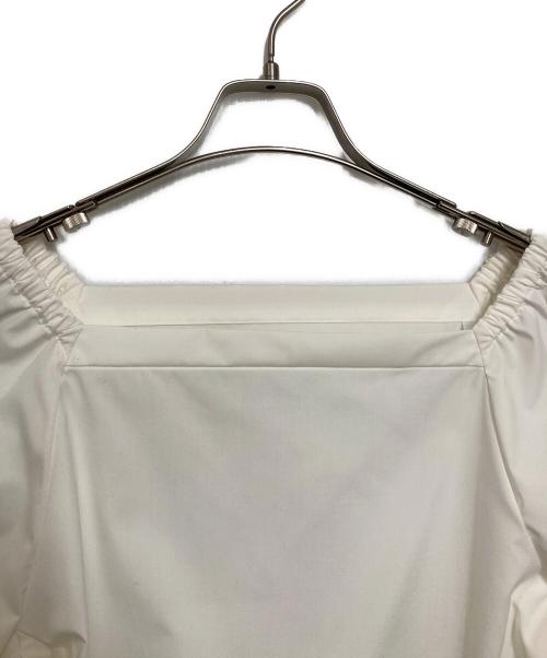 roughlow（ラフロー）roughlow (ラフロー) Flower sleeve blouse ホワイト サイズ:Fの古着・服飾アイテム
