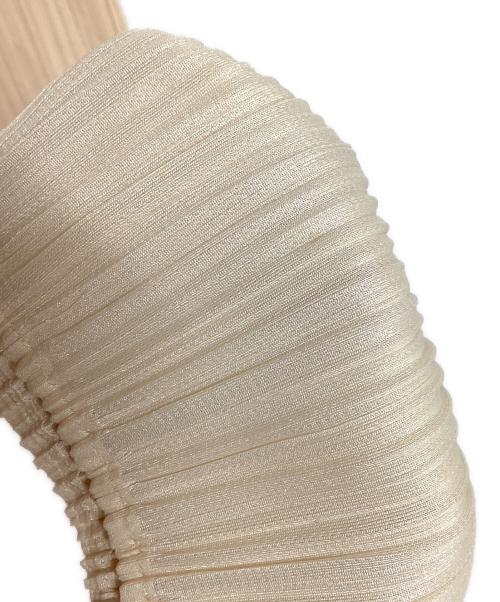 PLEATS PLEASE（プリーツプリーズ）PLEATS PLEASE (プリーツプリーズ) プリーツパンツ ベージュ サイズ:4の古着・服飾アイテム