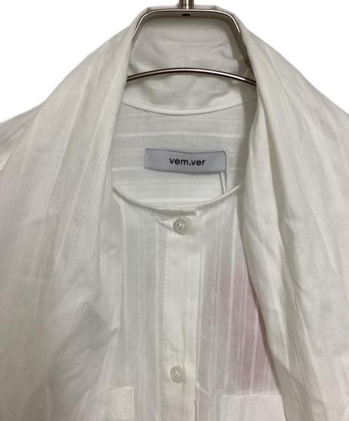 vem.ver（ベムバー）vem.ver (ベムバー) ロングボウタイシャツ ホワイト サイズ:Free 未使用品の古着・服飾アイテム