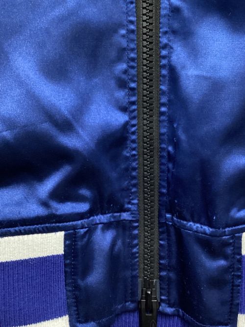 skookum（スクーカム）skookum (スクーカム) Psycho Bunny (サイコ バニー) バニーロゴ スカジャン ネイビー サイズ:Mの古着・服飾アイテム