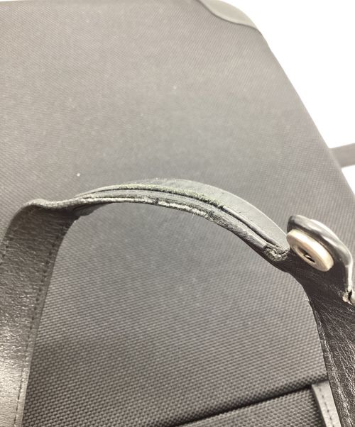 VOCIER（ヴォシェール）VOCIER (ヴォシェール) 2WAYモバイル ブリーフ ケース ブラックの古着・服飾アイテム