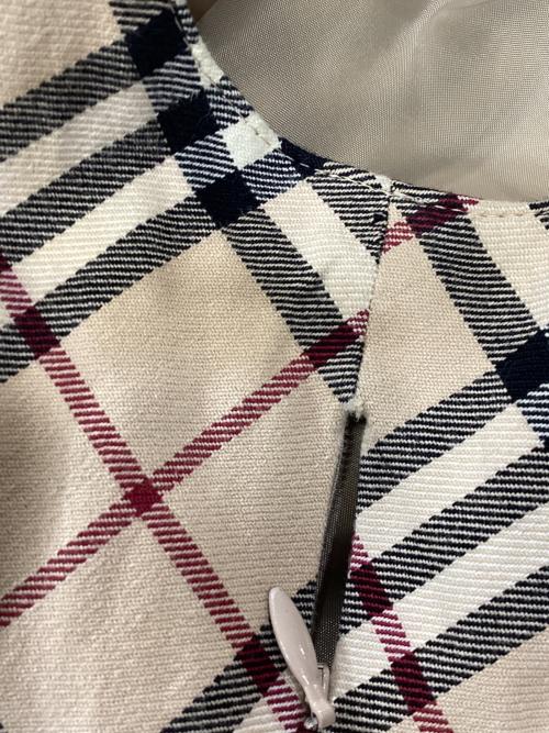 BURBERRY BLUE LABEL（バーバリーロンドンブルーレーベル）BURBERRY BLUE LABEL (バーバリーロンドンブルーレーベル) ノヴァチェックミニワンピース ベージュ サイズ:36の古着・服飾アイテム