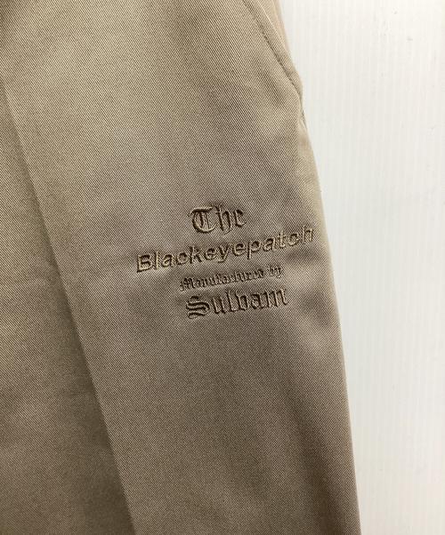BlackEyePatch（ブラックアイパッチ）BlackEyePatch (ブラックアイパッチ) テーパードパンツ ベージュ サイズ:Lの古着・服飾アイテム