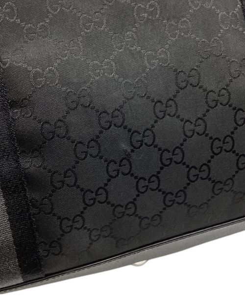 GUCCI（グッチ）GUCCI (グッチ) GGナイロンボストンバッグ ブラックの古着・服飾アイテム