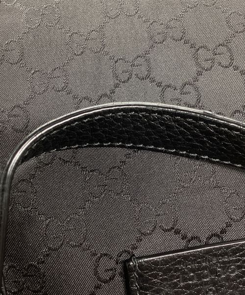 GUCCI（グッチ）GUCCI (グッチ) GGナイロンボストンバッグ ブラックの古着・服飾アイテム