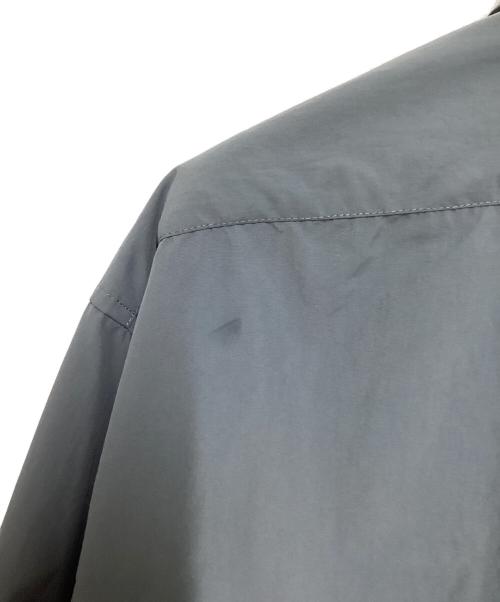 EKAL（エカル）EKAL (エカル) BURLAP OUTFITTER (バーラップアウトフィッター) ナイロンシャツ ブルー サイズ:LARGEの古着・服飾アイテム