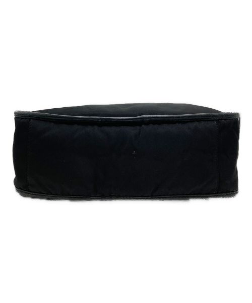 PRADA（プラダ）PRADA (プラダ) ナイロンハンドバッグ ブラックの古着・服飾アイテム