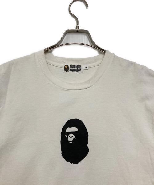 A BATHING APE（アベイシングエイプ）A BATHING APE (ア ベイシング エイプ) 半袖Tシャツ ホワイト サイズ:Mの古着・服飾アイテム