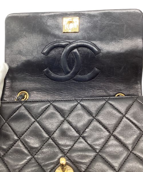 CHANEL（シャネル）CHANEL (シャネル) チェーンショルダーバッグ ブラックの古着・服飾アイテム